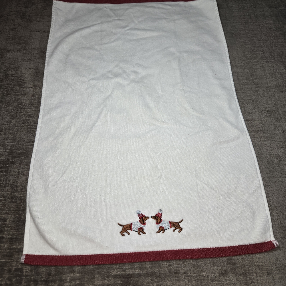 Jingles & Joy Seasonal Hand Towel With Embroidered Dachshund Dogs Wearing Hats